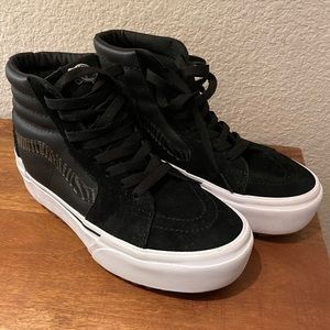 RARE Vans Hi Sk8 Sneaker Women’s 7